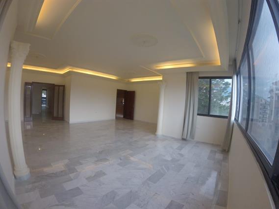 Ag-1457-19 Apartment in Kfarhbeb Zone Verte for Rent size 200m2